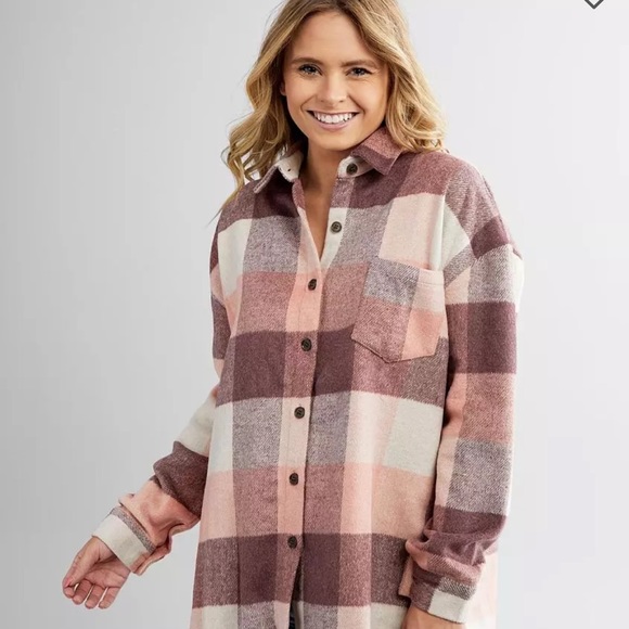 BKE Checkered Plaid Brushed Knit Shacket - Picture 2 of 6